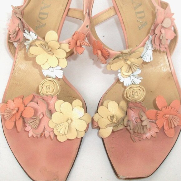PRADA Vintage Pink Leather T-Strap Kitten Heel Sandal Heels w Pastel Flowers - Picture 1 of 11